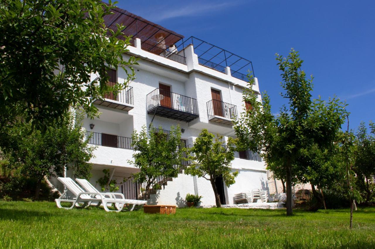 Puerta Bubion Apartamentos Exterior foto